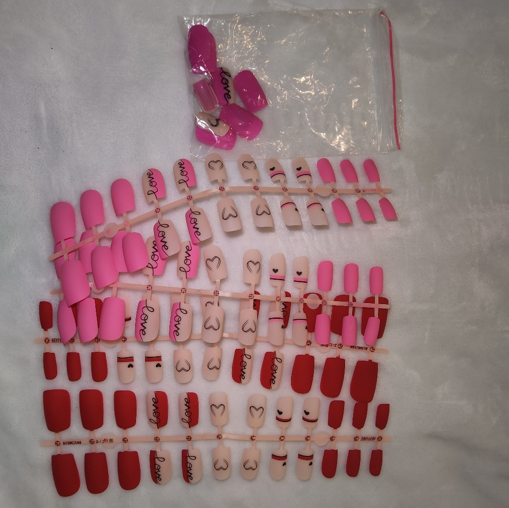 New 5 Sets Press On Nails Pink & Red Love Design Short Square